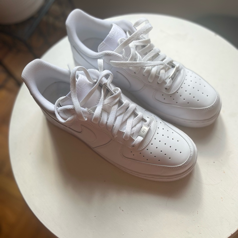 Nike Air Force 1 '07 — White